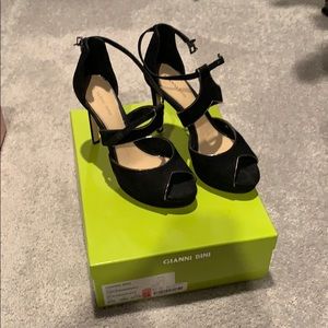 Gianni Bini Black heels size 7.5 worn once
